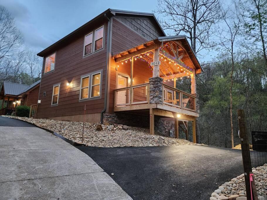 Dancing Bear Cabin- Relax & Enjoy! Sevierville Bagian luar foto