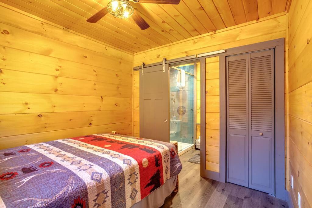 Dancing Bear Cabin- Relax & Enjoy! Sevierville Bagian luar foto