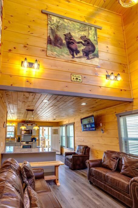 Dancing Bear Cabin- Relax & Enjoy! Sevierville Bagian luar foto