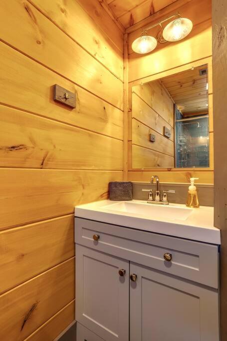 Dancing Bear Cabin- Relax & Enjoy! Sevierville Bagian luar foto