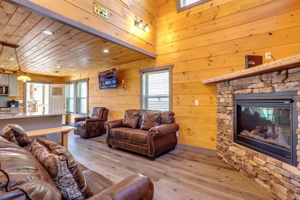 Dancing Bear Cabin- Relax & Enjoy! Sevierville Bagian luar foto