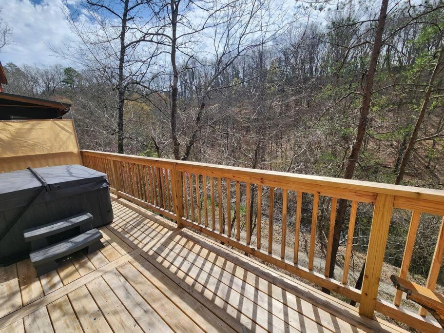 Dancing Bear Cabin- Relax & Enjoy! Sevierville Bagian luar foto