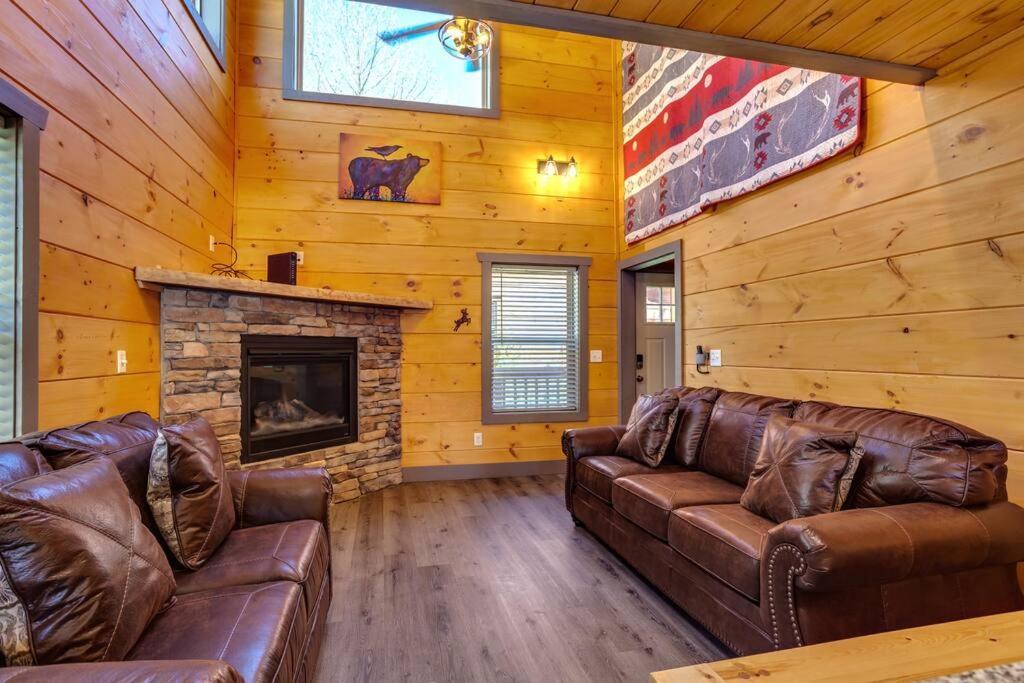 Dancing Bear Cabin- Relax & Enjoy! Sevierville Bagian luar foto